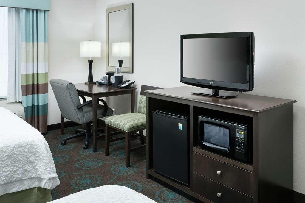 Hampton Inn & Suites Huntsville Research Park Area חדר תמונה
