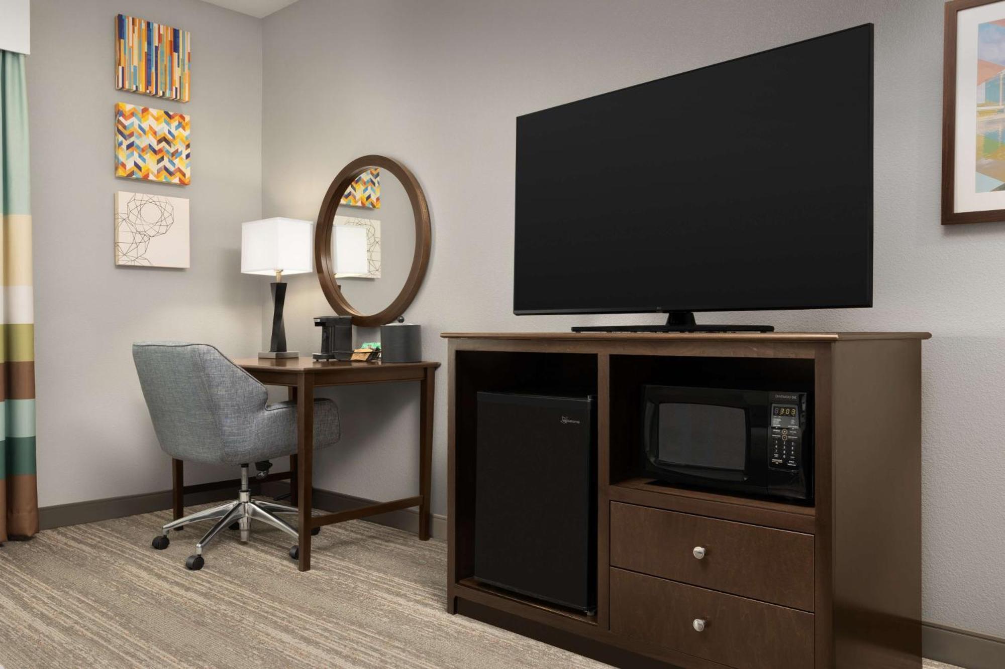Hampton Inn & Suites Huntsville Research Park Area מראה חיצוני תמונה