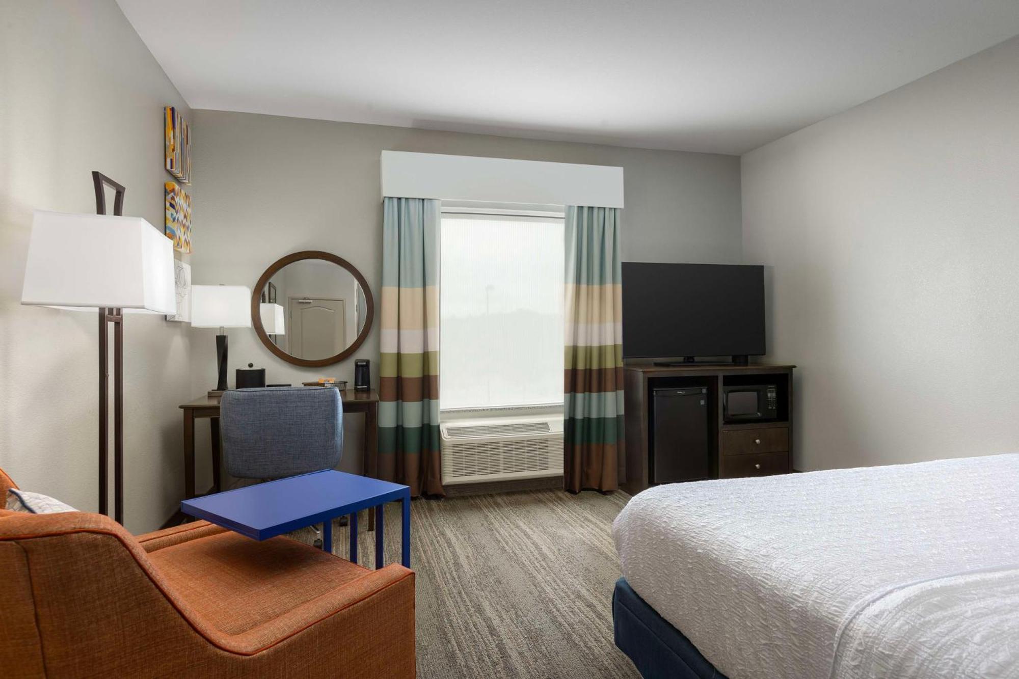 Hampton Inn & Suites Huntsville Research Park Area מראה חיצוני תמונה